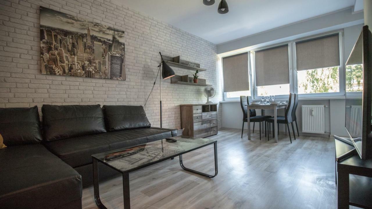 Jdk Apartamenty Serbinowska 53M2 6-Osobowy Kalisz Exterior foto