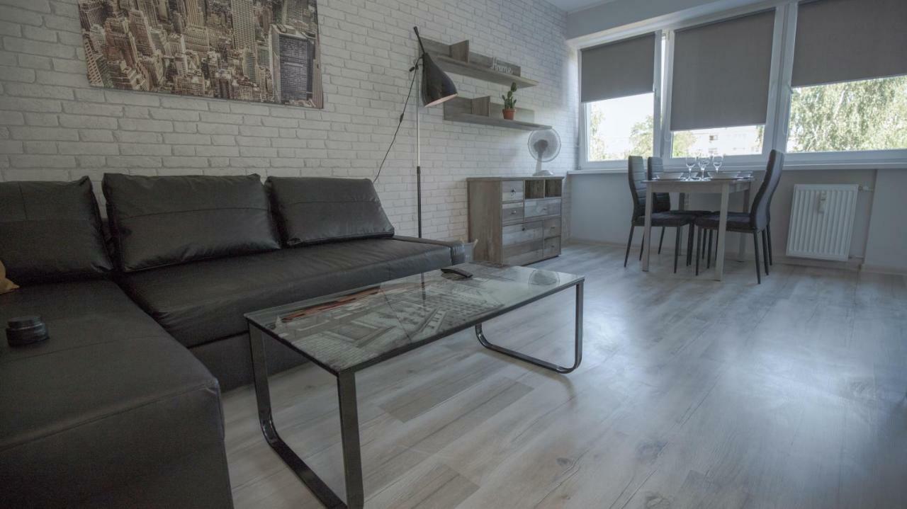 Jdk Apartamenty Serbinowska 53M2 6-Osobowy Kalisz Exterior foto